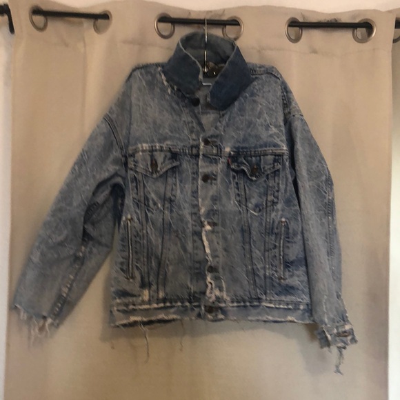 Levi's Jackets & Blazers - Levi’s jean jacket 3166